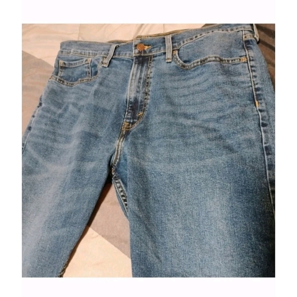 Denizen from Levi's Other - Denizen from Levi's Classic Blue Slim Straight Jeans